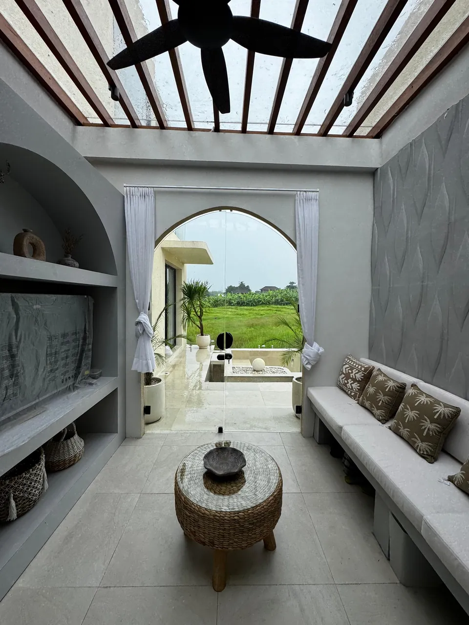 Pengerjaan 9 dari 12 — BOE Bali, Bali — proyek residensial & komersial WE Arsitek