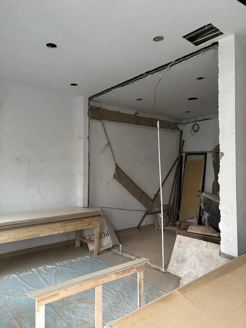 Pengerjaan 8 dari 8 — JA House, Cemara Asri, Medan — proyek residensial WE Arsitek