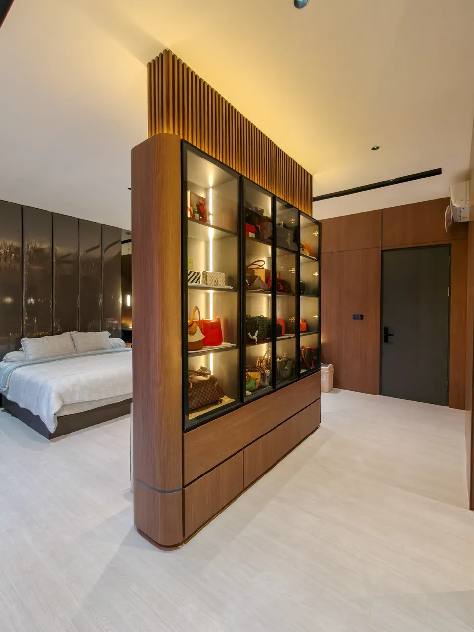 Selesai 19 dari 35 — LK House, Medan — proyek residensial WE Arsitek