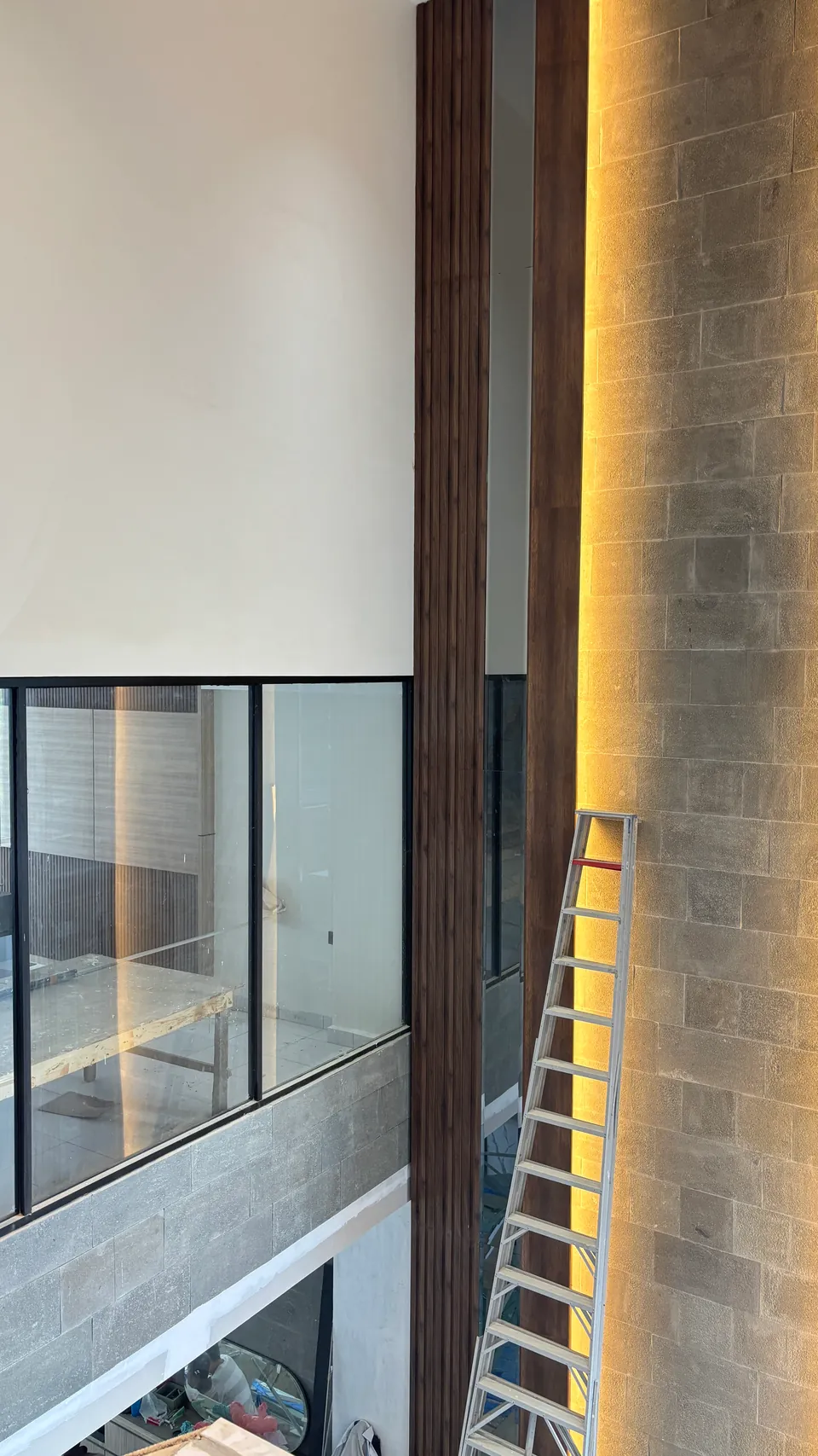 Pengerjaan 15 dari 37 — OEI House, Medan — proyek residensial WE Arsitek