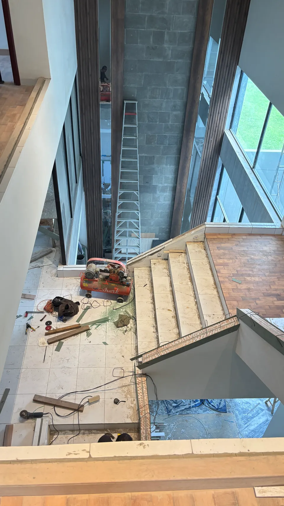 Pengerjaan 17 dari 37 — OEI House, Medan — proyek residensial WE Arsitek