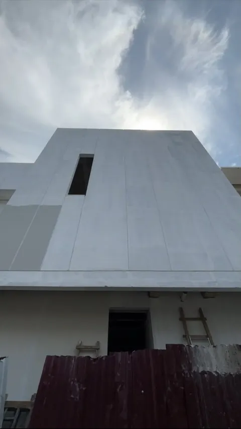 Pengerjaan 3 dari 10 — W House, Citraland Gama City, Medan — proyek residensial WE Arsitek